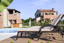 Butkovici Villa | VILLA HARMONY IN PARADIZ