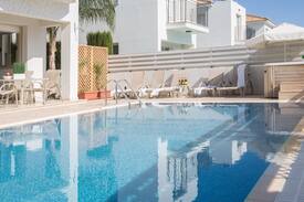 Pernera House | Cyprus In The Sun Palm Villas 5 Gold