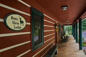 Boone Cabin | Deer View Lodge