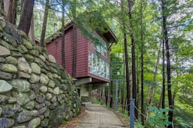 Acton Other | Wind Rose Halton Hills - Guesthouse