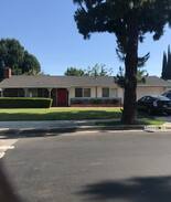 West Hills House | Cozy room away from home with friendly family:)