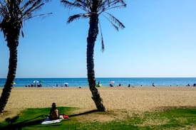Carretera de Cadiz Apartment | Apartamento en Playa de la Miser icordia.Málaga.