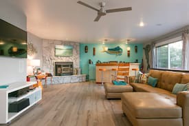 Topaz Lake House | The Little Red House at Topaz Lake