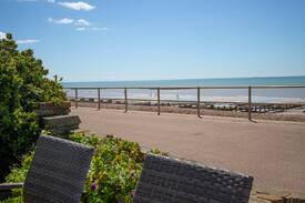 Bexhill-on-Sea Apartment | Absolute Beachfront Apartment