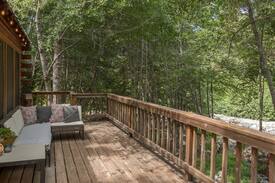 Forest Falls Cabin | Forest Falls 1939 vintage Cabin