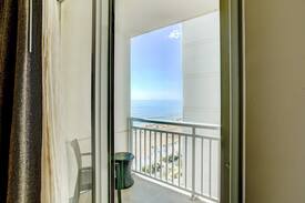 Northeast Virginia Beach Apartment | Oceanaire Resort - 1 Bedroom Suite Ocean View