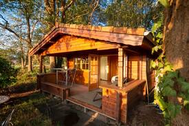 Municipality of Oldenzaal Cabin | Het Boshuisje. Voel je thuis in dit huis en geniet