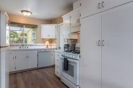 Santa Barbara House | Lemon Drop Bungalow Superb 3 BR Home/ Jacuzzi/ Great Location Santa Barbara