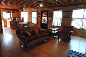 Center Point House | R & M Roadhouse