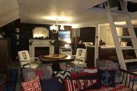 Wakenda Cabin | The Pond House at The Dancing Bear Farm