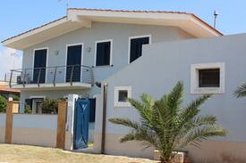 Avola House | VILLA BUENDIA ON CICIRATA BEACH