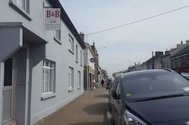 Urlingford House | Urlingford Arms Hostel,Urlingford,Co. Kilkenny.(3)