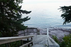 Lutsen Villa | Honeymoon House on Superior Pebble Beach