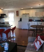 Erie Cabin | Kelso Woods with private beach access!