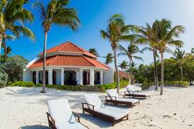 Palm Island House | Serendipity Villa-On The Beach