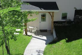 Grangeville House | Mountain Pines Guesthouse