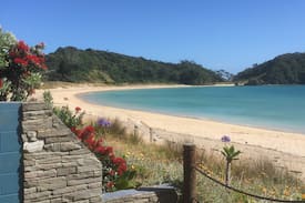 Matapouri Apartment | Cedar Stone Lodge Matapouri waterfront Flat 1