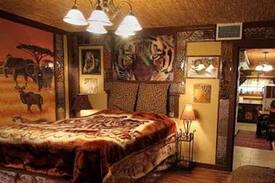 Liberty Hill Apartment | Inn At The Blue Hole - Suite E
