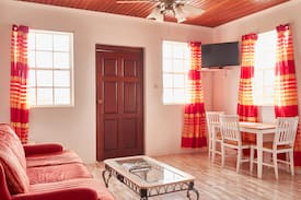 Dover Apartment | Sun N' Sea Apartments (C)