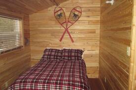Northumberland County House | Rogers Lake Lodge Cabin 3