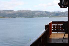 Bjugn Cabin | Feriehus ved fjorden i Stallvika