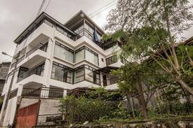 Baguio Apartment | Hillcrest Place Baguio City: Condo-10 beds/10+