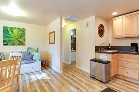 Bend House | 'the Cascade' River Trail Retreat NW Harriman Bend
