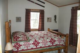 Boyne City Cabin | ThistleDew Cottage Professionally Clean & secluded