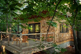 Traverse City Cabin | Dreamy Secluded Luxury in Traverse City- The Snug