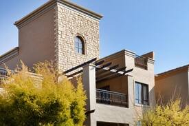 Lone Hill Apartment | Castillo de Lonehill