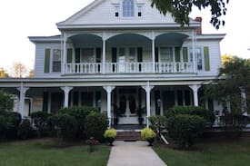 Abbeville House | HayGood Manor - Entire Manor available!