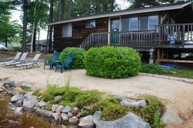 Ashburnham Cabin | Lakeside cottage, "Breezy Point"