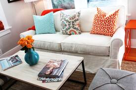 Venice House | HISTORIC LUXE VENICE CARRIAGE HOUSE