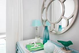 Venice House | HISTORIC LUXE VENICE CARRIAGE HOUSE