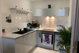 Helensburgh Apartment | Bright and Airy, Central Helensburgh