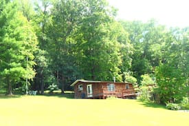 Dellroy Cabin | Atwood Lake year-round getaway cabin