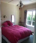 Invercargill House | Heathcote - Breakfast Included