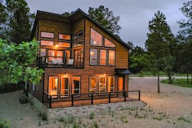 Hochatown Cabin | Dew Drop Inn High LUXE 5 Bedroom Cabin with Sunset VIEWS! Near Broken Bow Lake