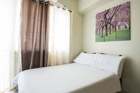 Pasay Apartment | Charming Condo with Incredible Amenities