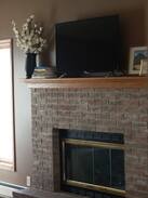 Trowbridge Park Apartment | Luxury condo! 3 queen beds and an attached garage!
