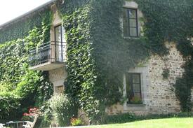 Bussiere-Galant House | Chateau de Joffreny /gite Maison du Jardinier