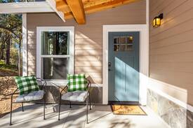 Prescott House | Juniper Cottage at Pine Acres