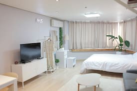 Janghang-dong Apartment | 신규오픈특가["S"House]호수공원/킨텍스/라페스타/웨스턴돔/원마운트/무료주차/출장/가족