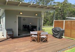 Huskisson Cabin | Huskisson Beach Box, Jervis Bay