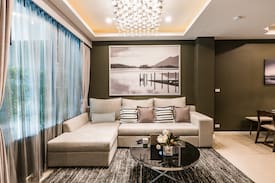 Sukhumvit House | Renovated Private 4 BR Townhouse @ BTS ONNUT