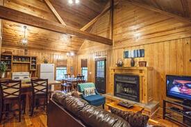 Broken Bow Cabin | Rock Ridge Cabin