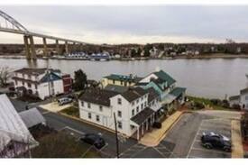 Chesapeake City Bed & Breakfast | Cafe on the Bay
