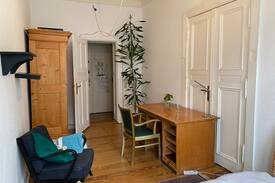 Moabit Apartment | Helles WG Zimmer am Bauchnabel von Berlin