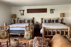 Gardiner Apartment | Roosevelt's Riverview Lodge at Yellowstone