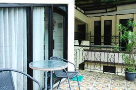 Lembang Hotel | Rianes Family Guest House-Deluxe 1BR Stay In Lembang
